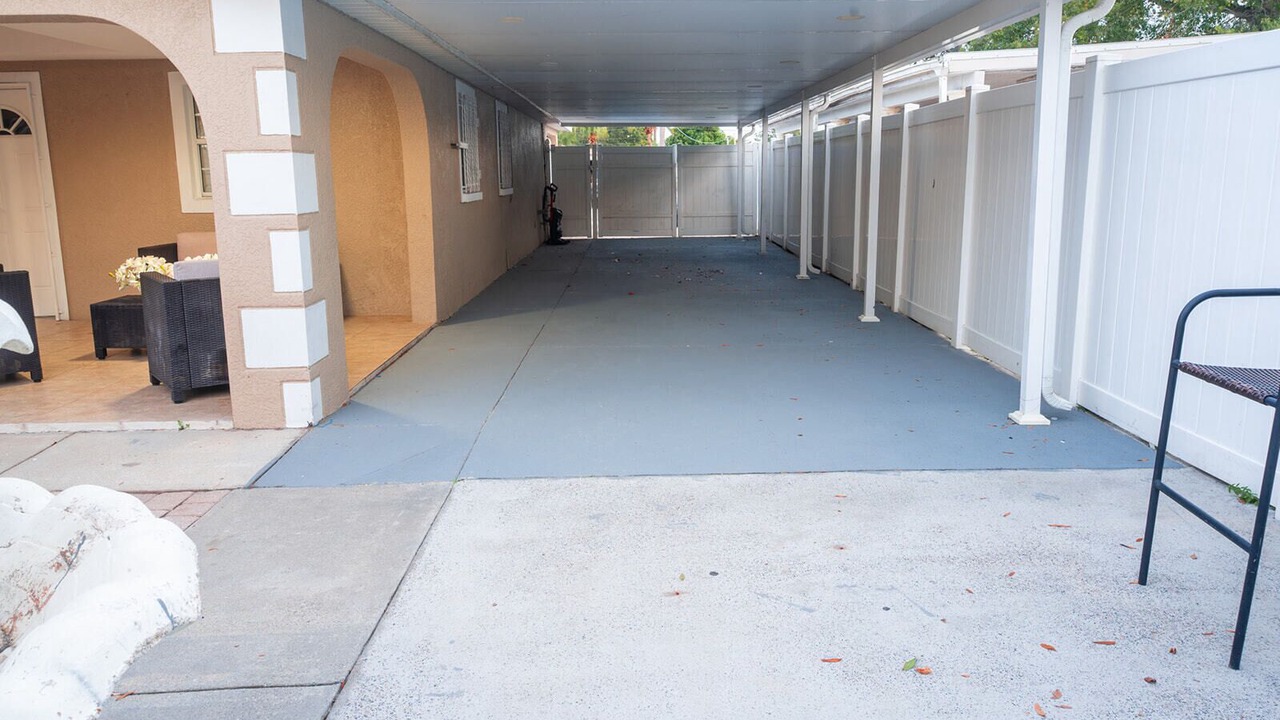 Photo of Outdoor in Pinecrest West Park