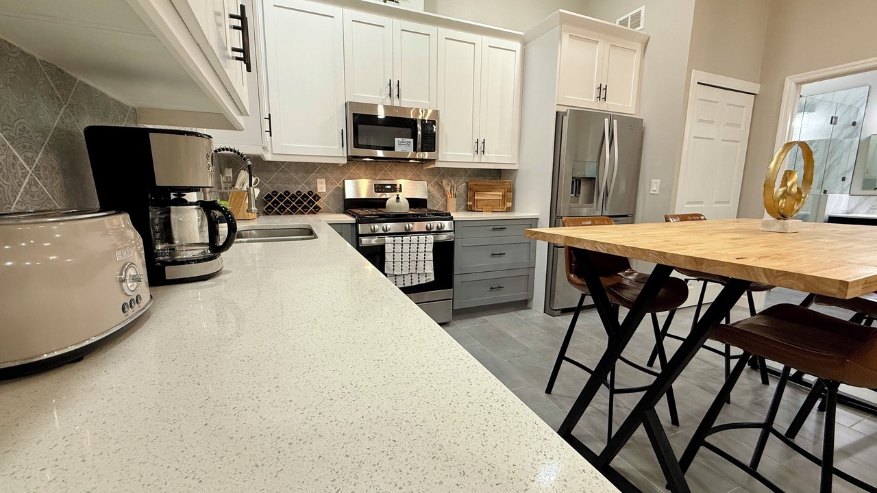 Photo of Kitchen in Bearss Plaza