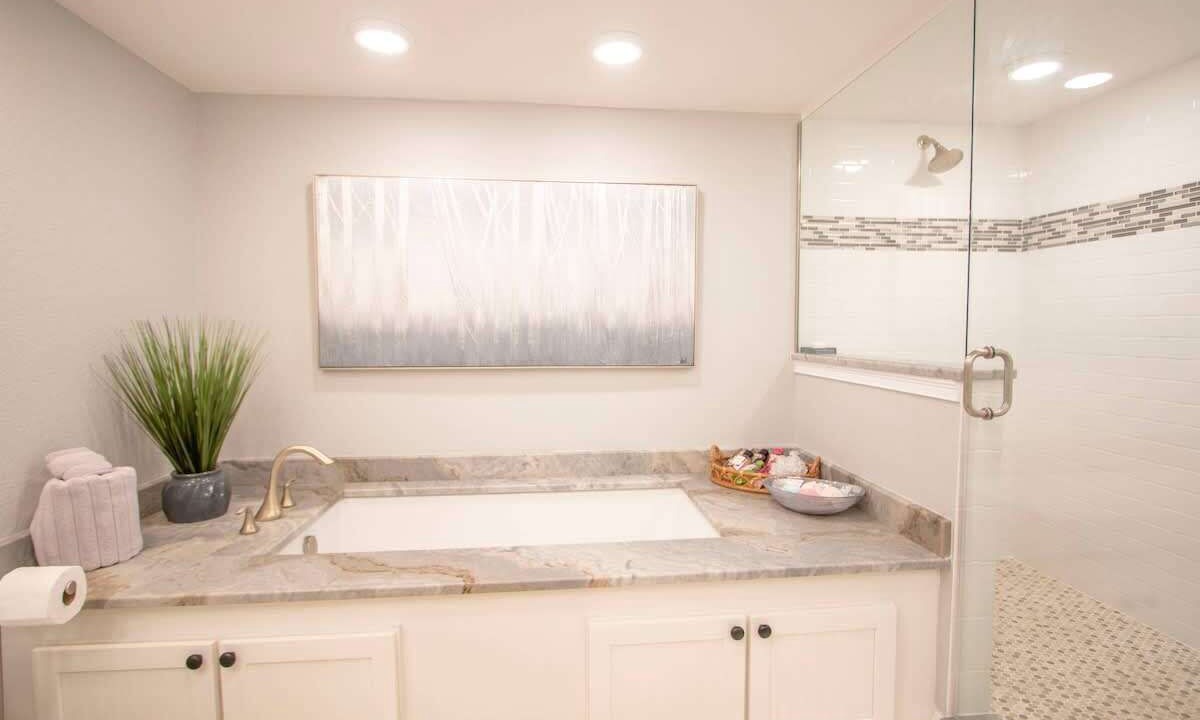Photo of Bathroom in Sand Key