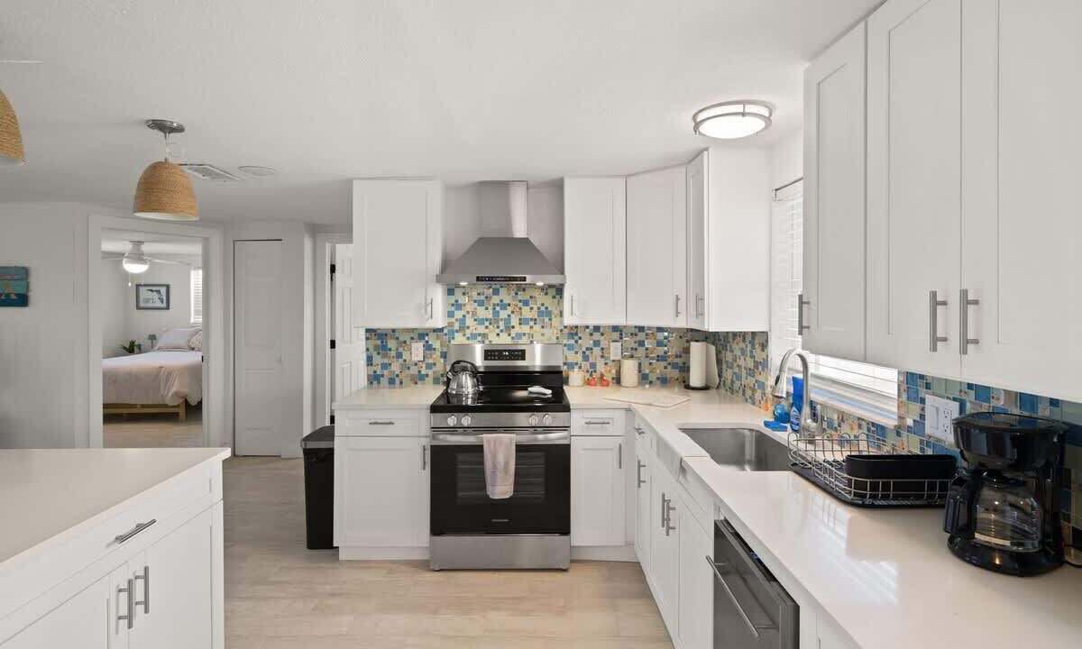 Photo of Kitchen in Hudson Beach Estates