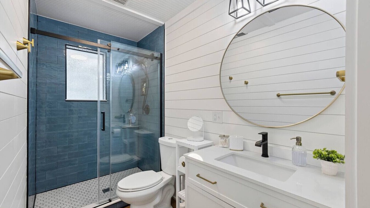 Photo of Bathroom in North Forest Beach