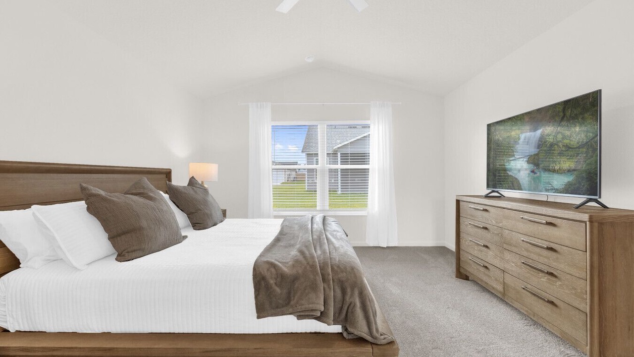 Photo of Bedroom in Candler