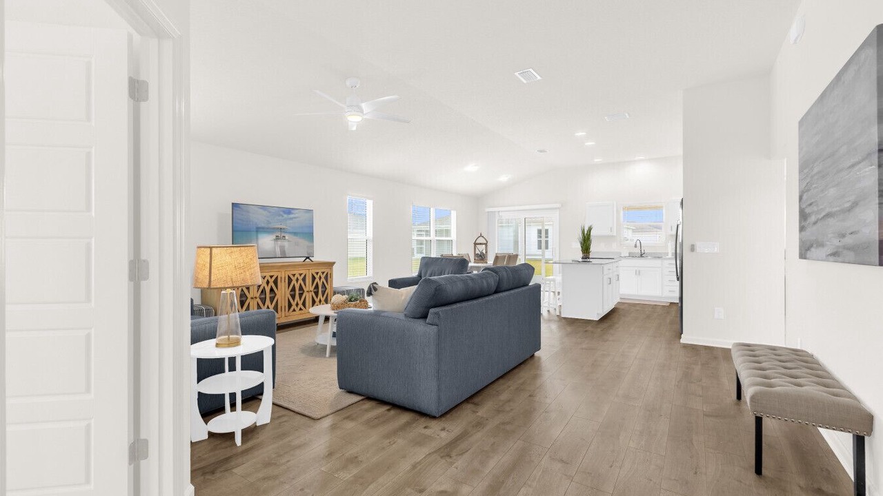 Photo of Livingroom in Candler