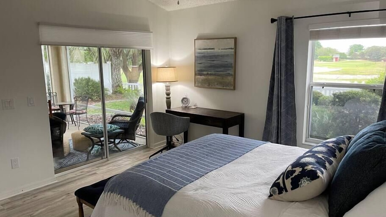 Photo of Bedroom in Villas of Greenwood