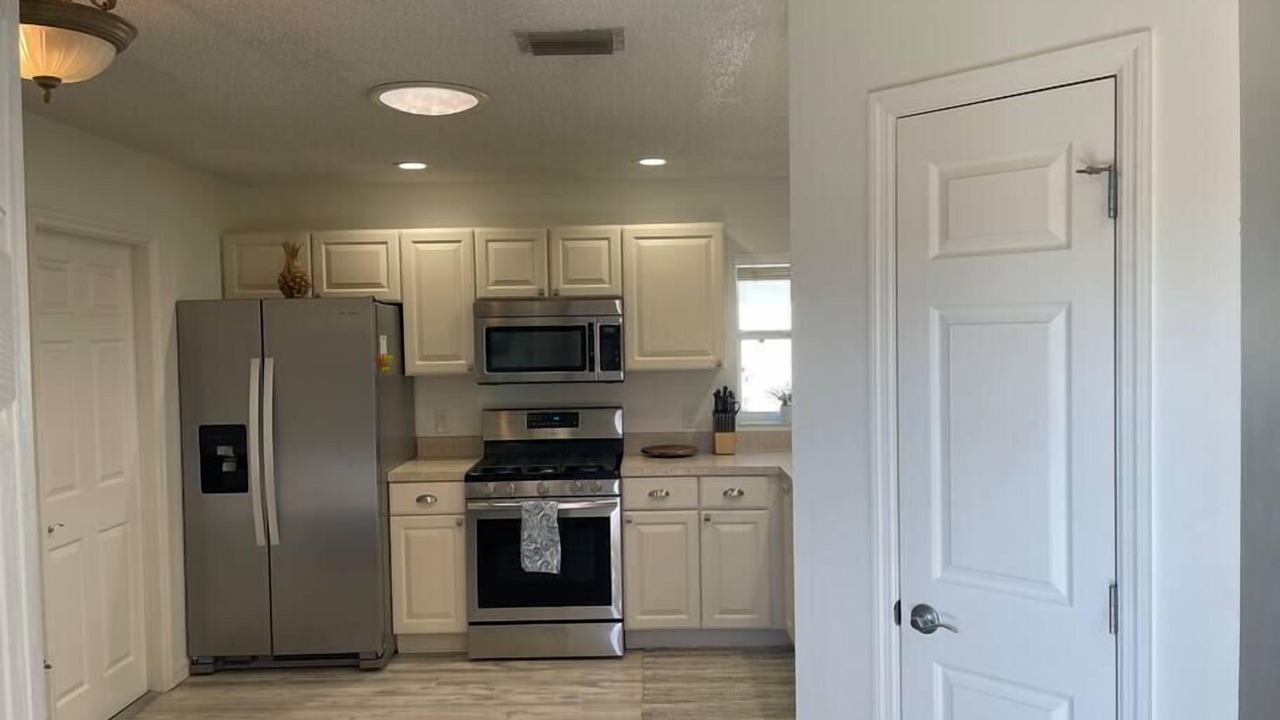 Photo of Kitchen in Villas of Greenwood