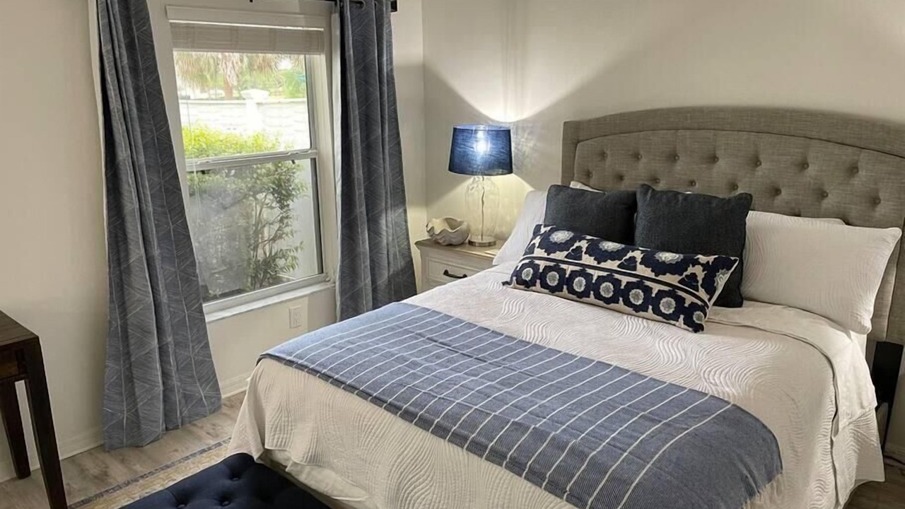 Photo of Bedroom in Villas of Greenwood