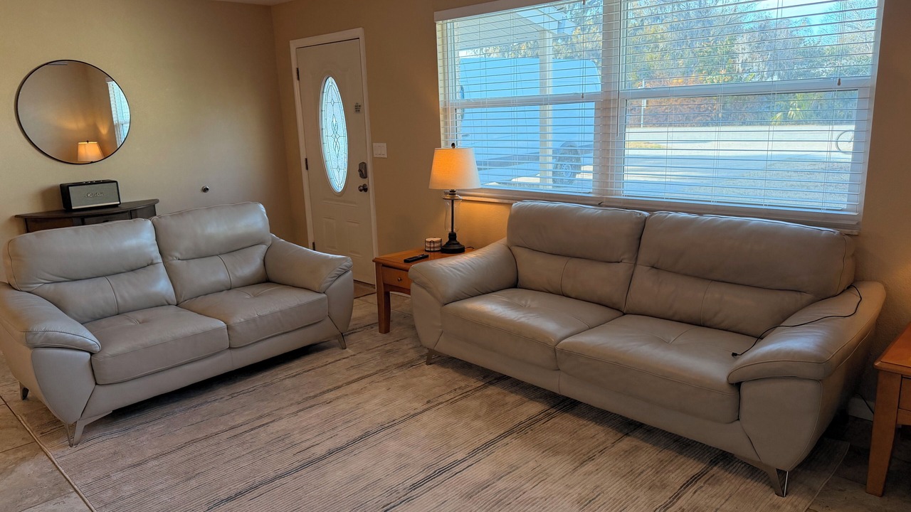 Photo of Livingroom in South Daytona