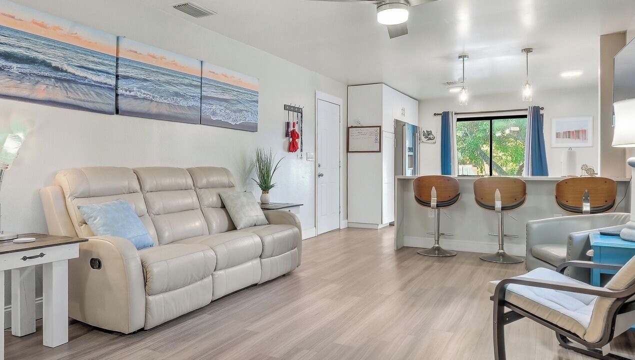 Photo of Livingroom in Ocean Woods