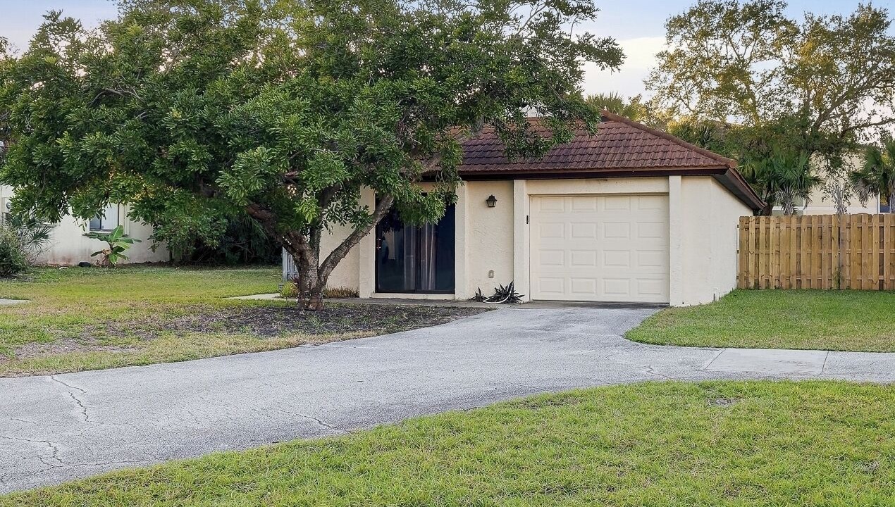 Photo of Outdoor in Ocean Woods