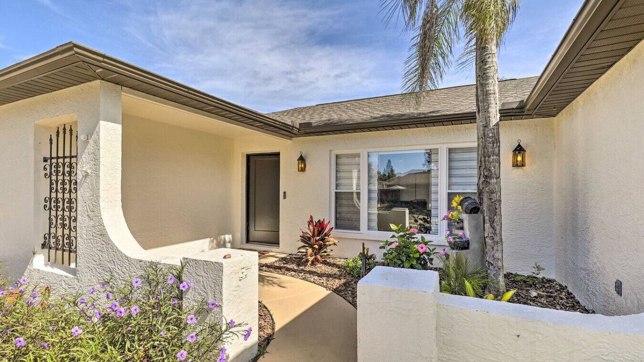 Photo of Outdoor in Holiday Lakes West