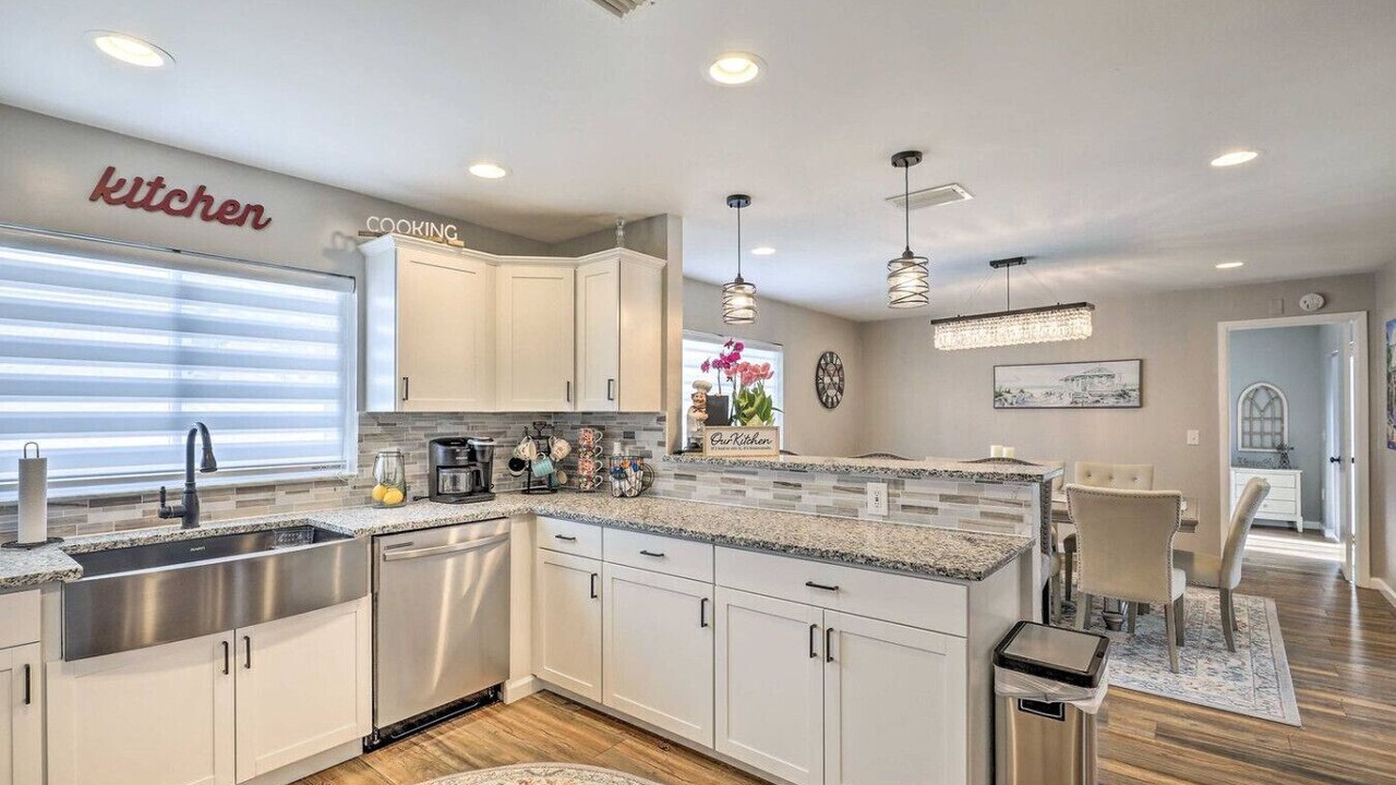 Photo of Kitchen in Holiday Lakes West