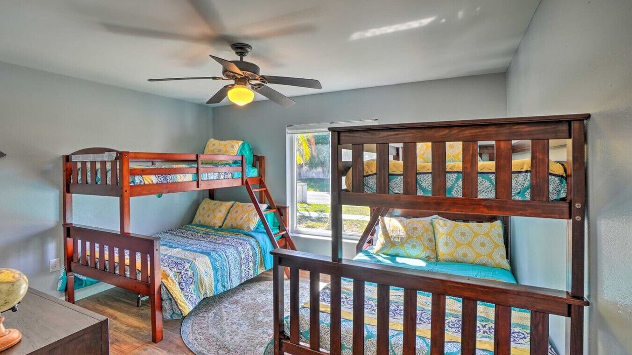 Photo of Bedroom in Holiday Lakes West
