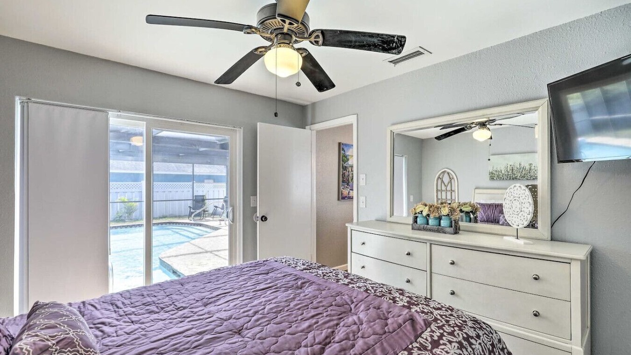 Photo of Bedroom in Holiday Lakes West