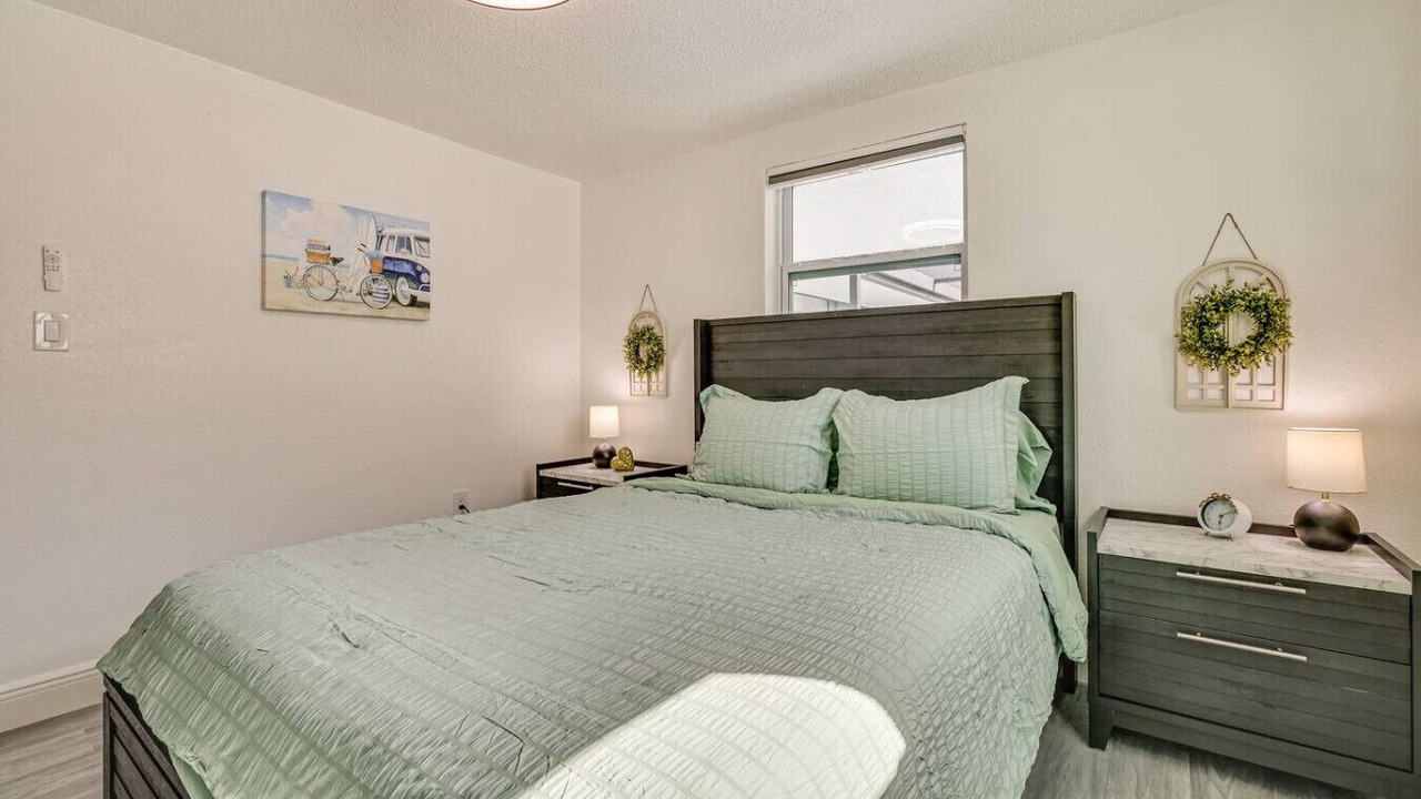 Photo of Bedroom in Holiday Lake Estates