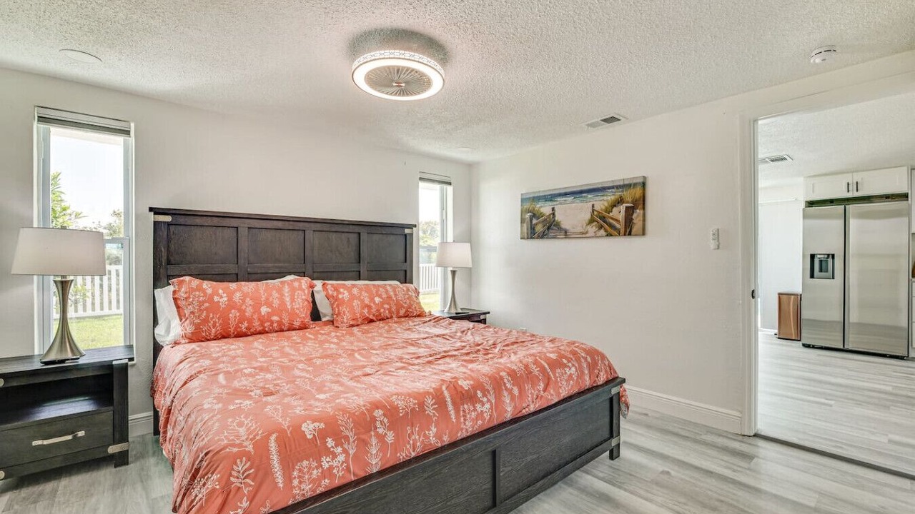 Photo of Bedroom in Holiday Lake Estates