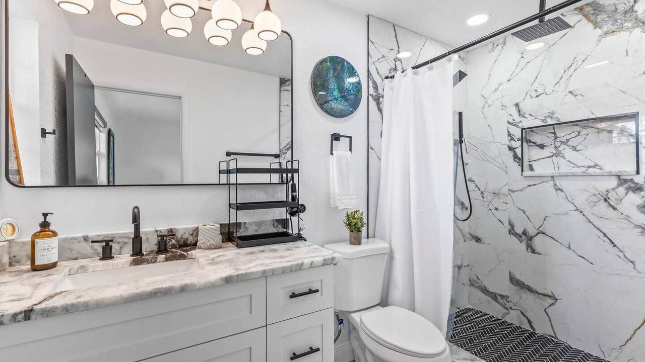Photo of Bathroom in South Daytona