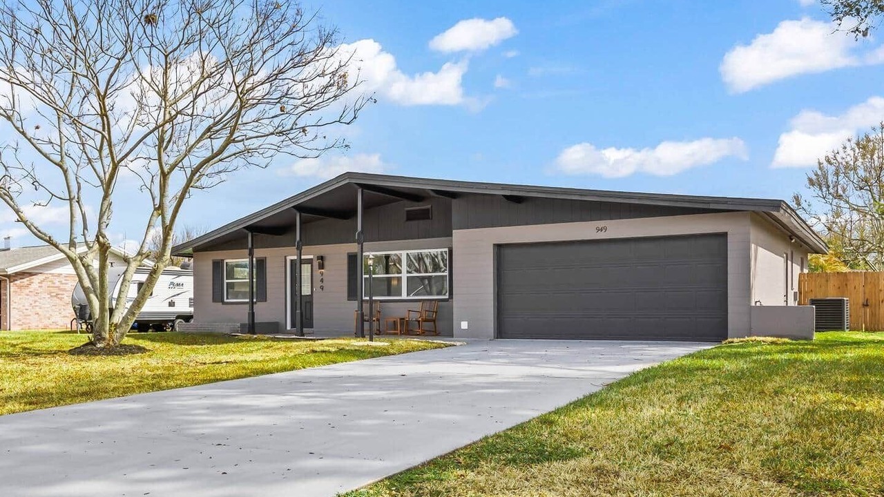 Photo of Outdoor in South Daytona