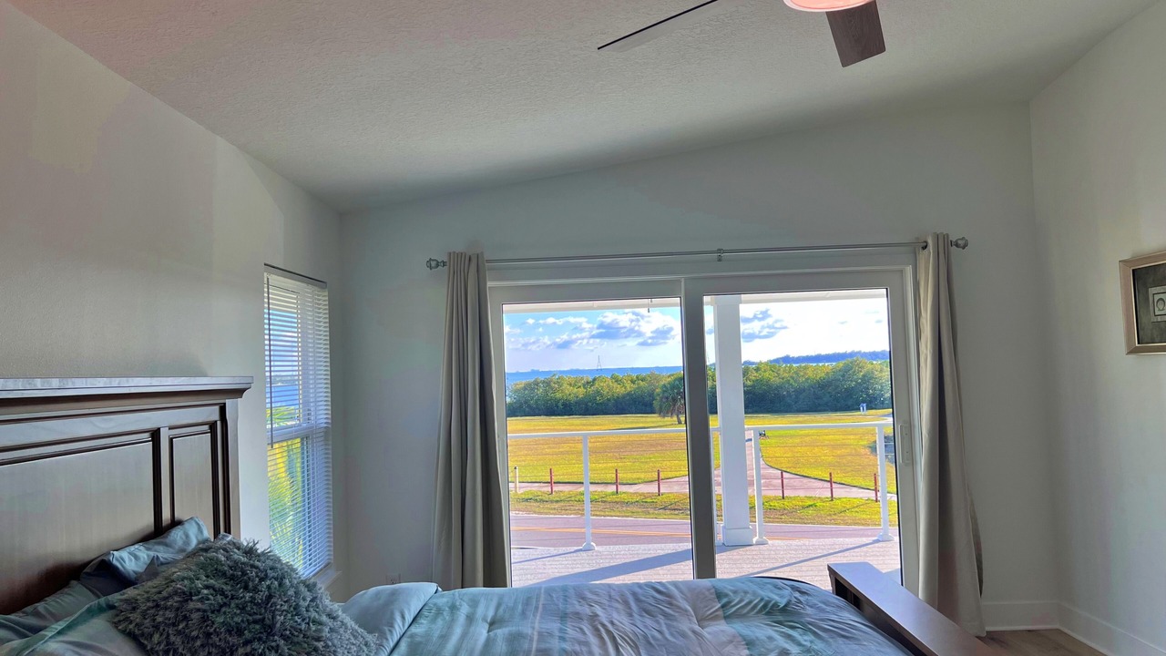 Photo of Bedroom in Oldsmar