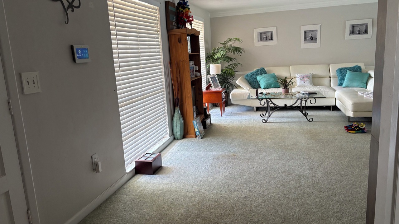 Photo of Livingroom in Beacon Woods Village