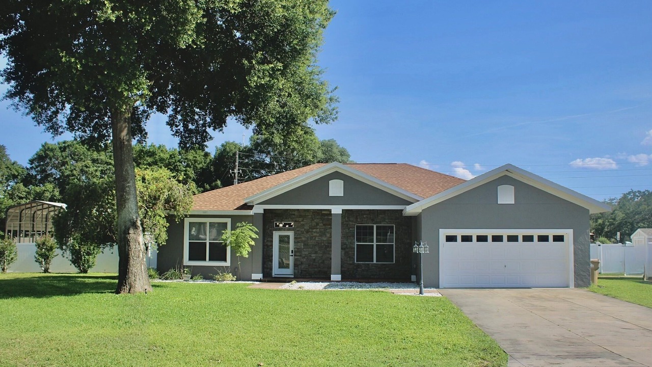 Photo of Outdoor in Silver Lake