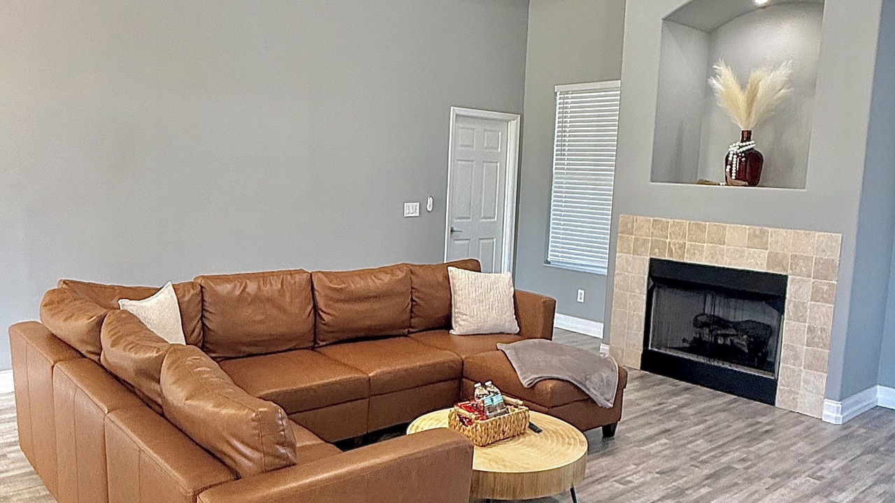 Photo of Livingroom in Silver Lake