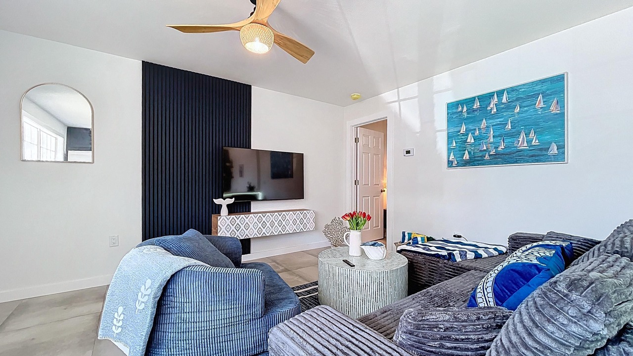 Photo of Livingroom in Bradenton Beach