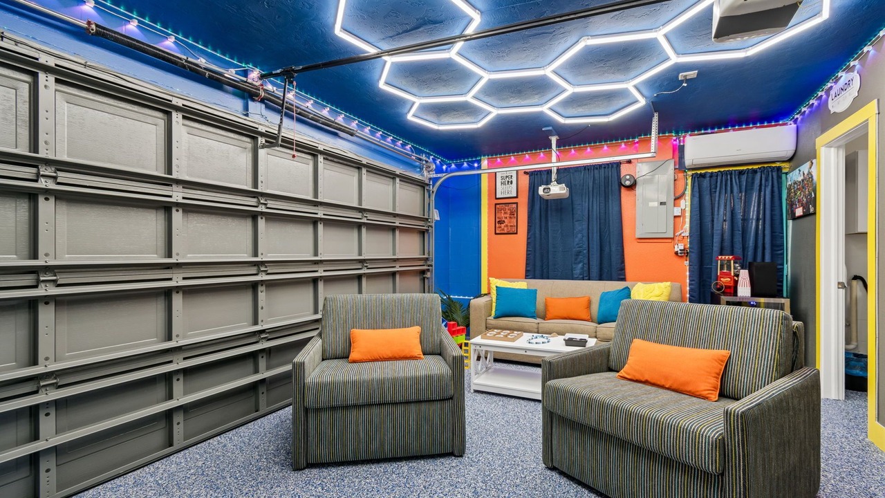 Photo of Livingroom in Madeira Beach
