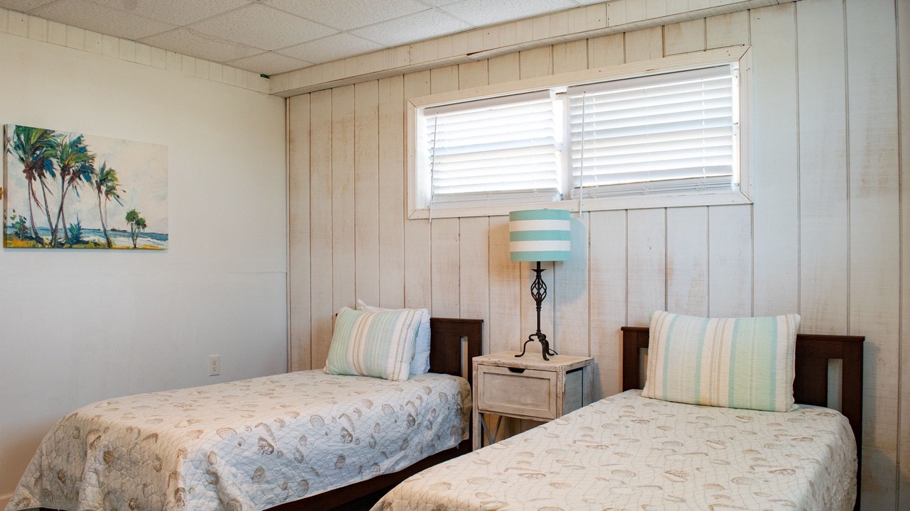 Photo of Bedroom in Crescent Beach
