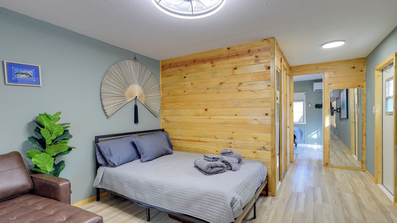 Photo of Bedroom in Cross Creek