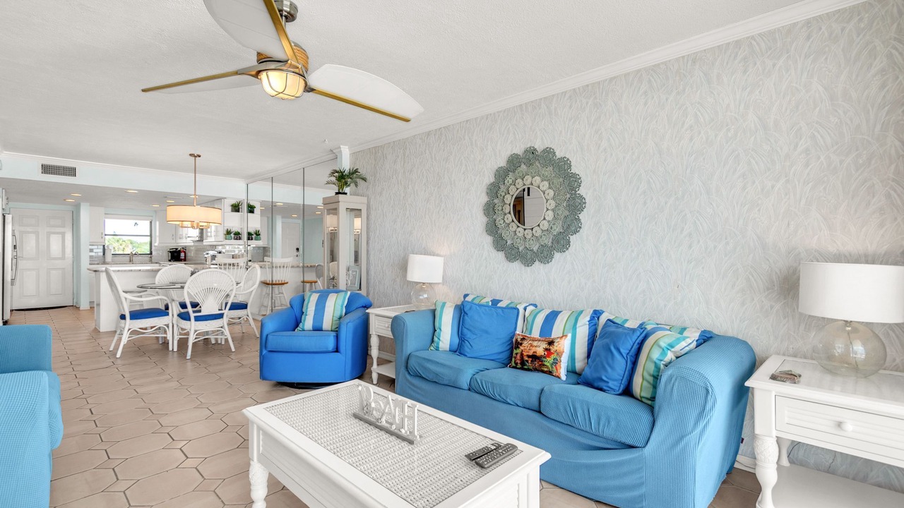 Photo of Livingroom in Indian Shores