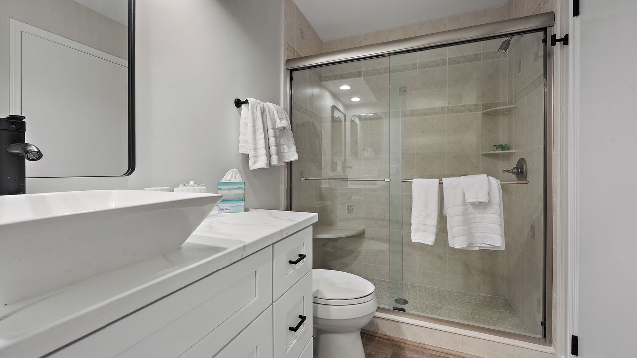 Photo of Bathroom in Palm Valley