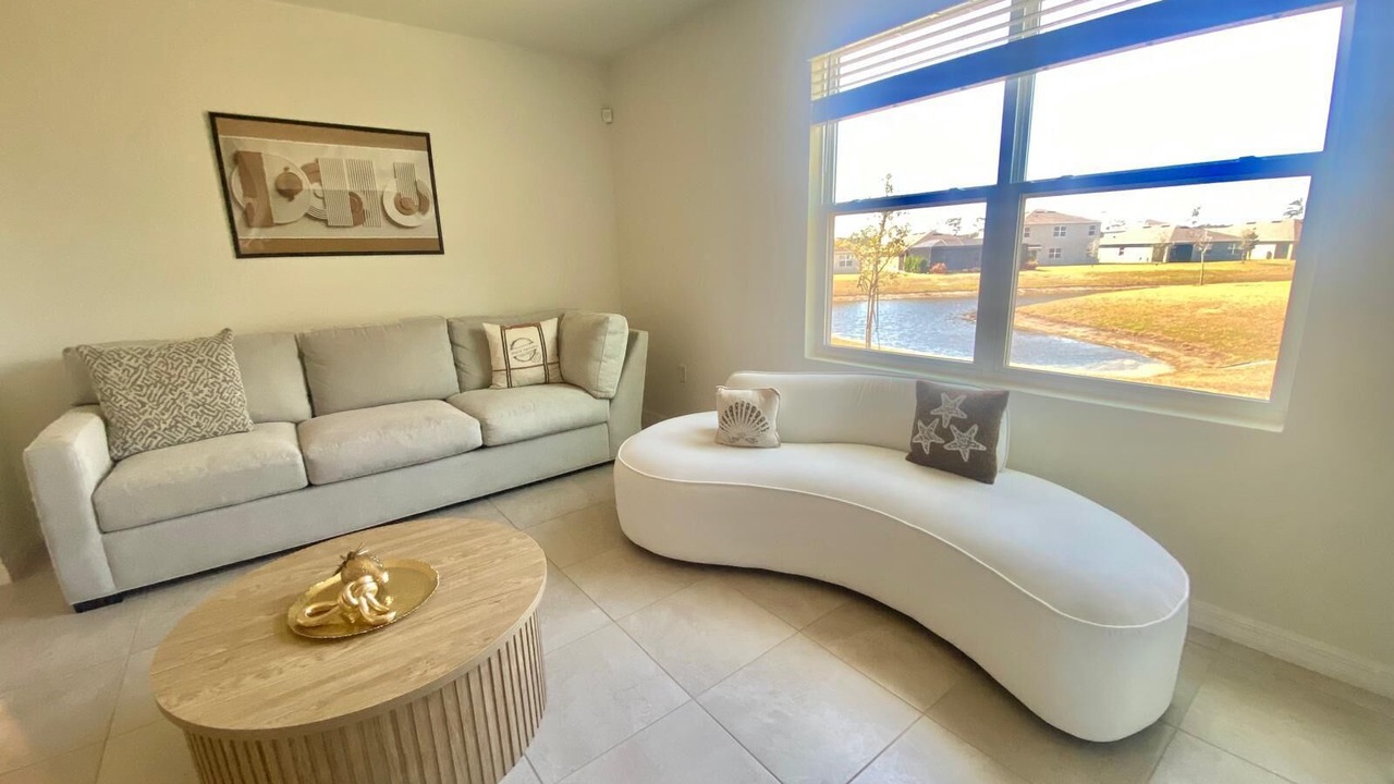 Photo of Livingroom in Halifax