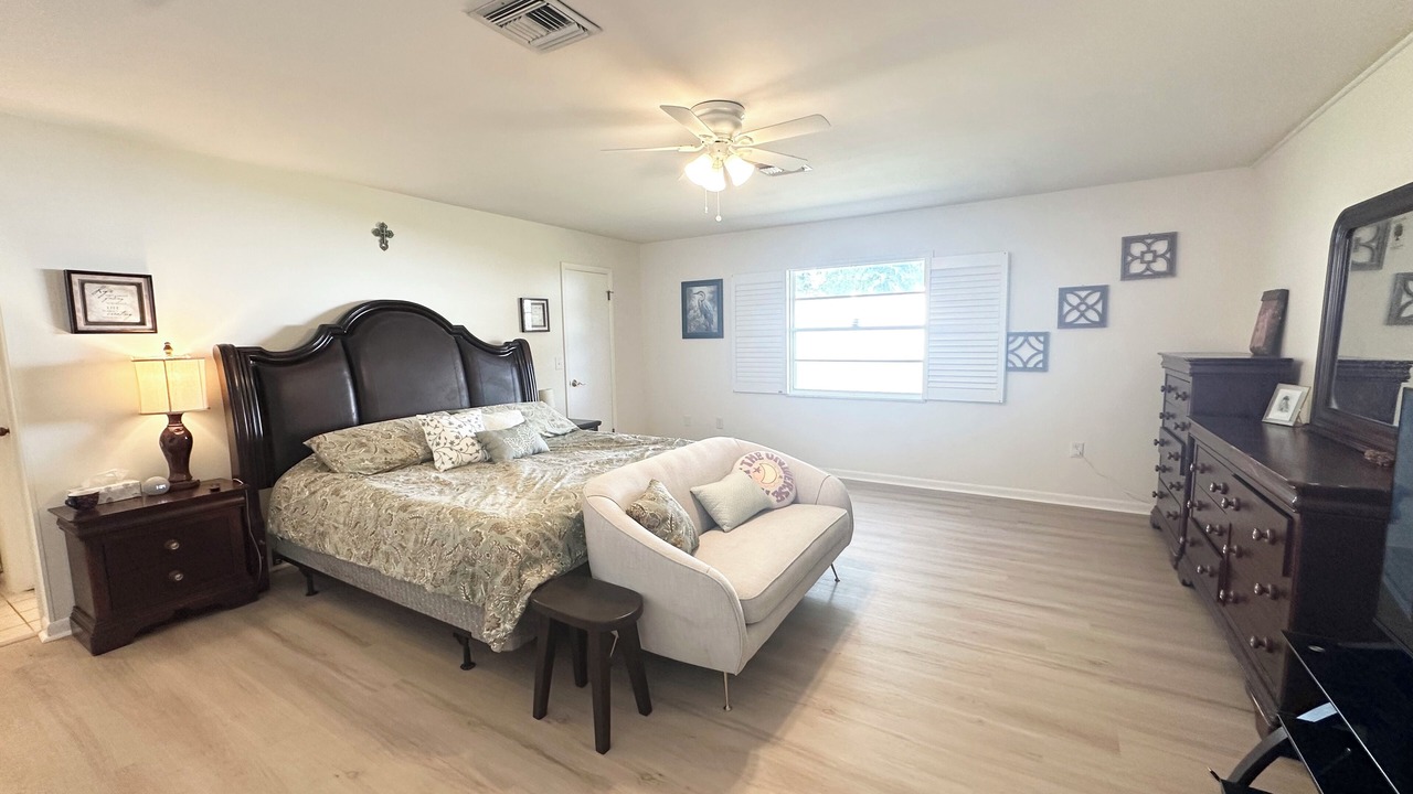 Photo of Bedroom in Eustis