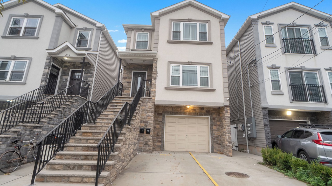 Photo of Outdoor in Elizabeth