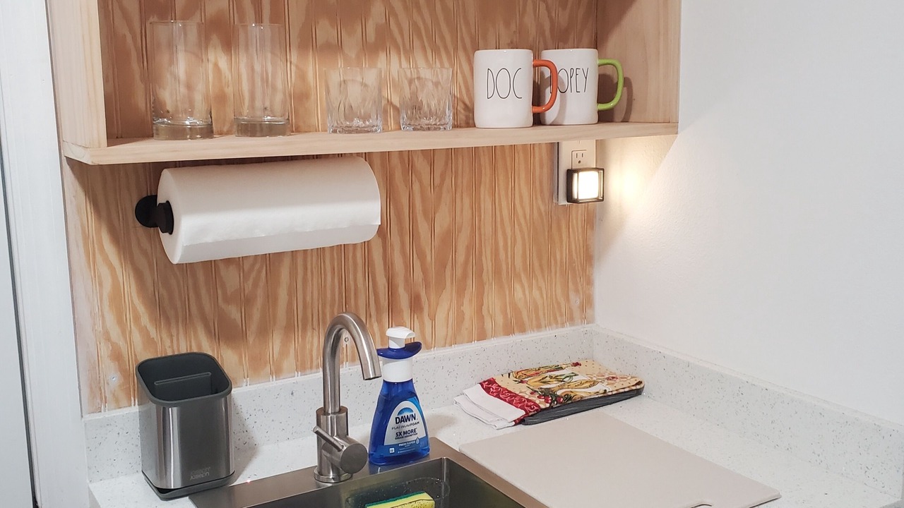 Photo of Kitchen in Bearss Plaza