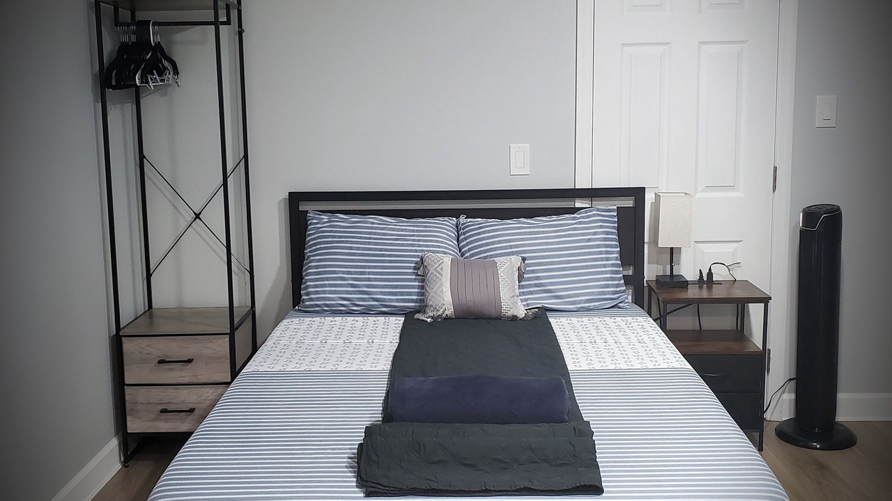 Photo of Bedroom in Bearss Plaza