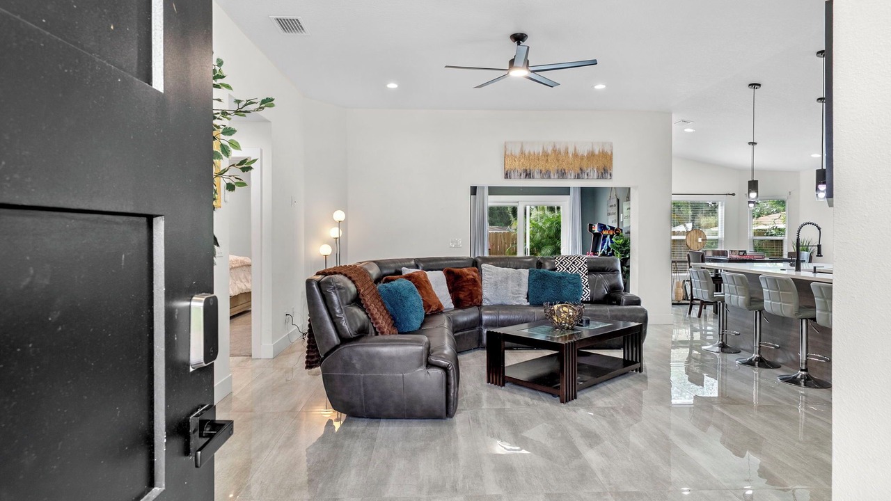 Photo of Livingroom in Temple Terrace