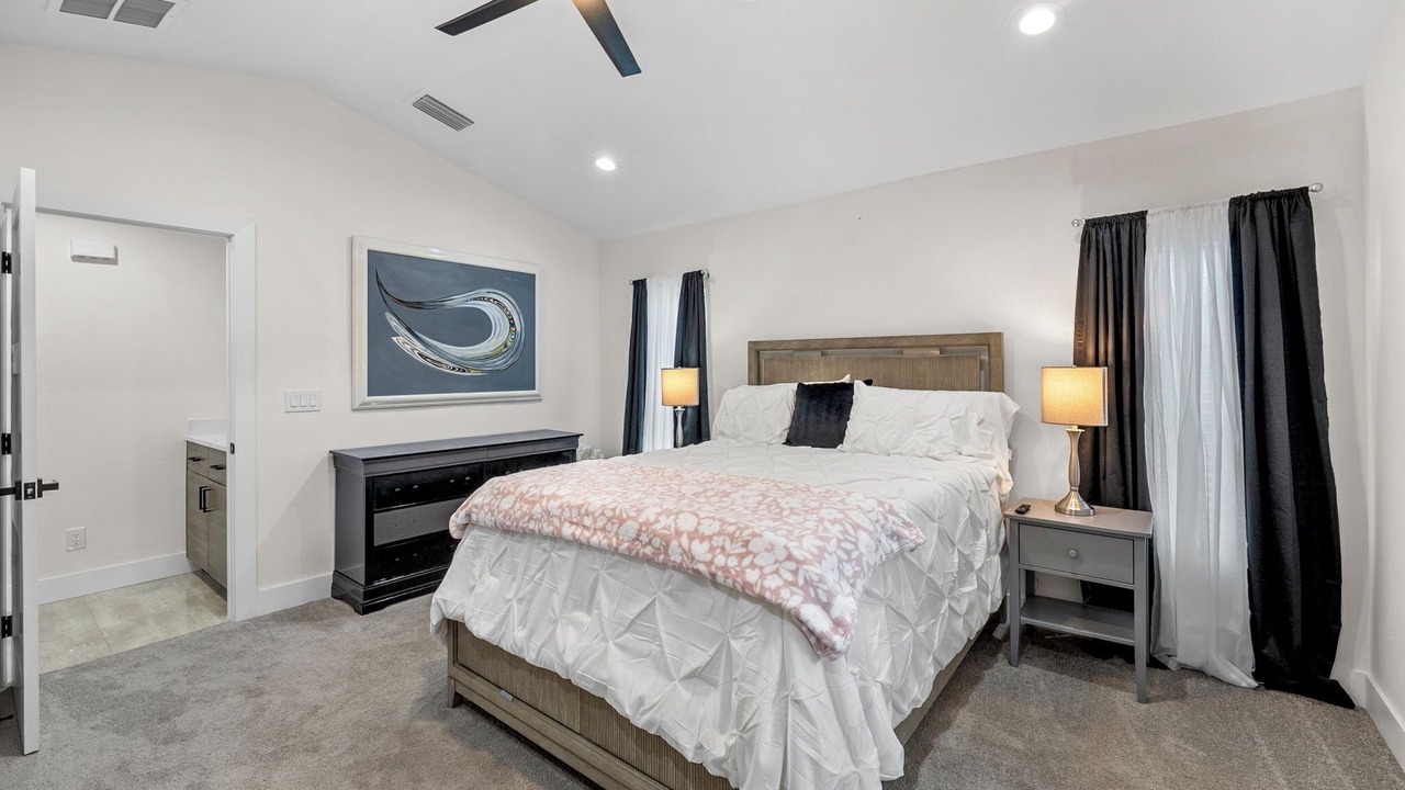 Photo of Bedroom in Temple Terrace