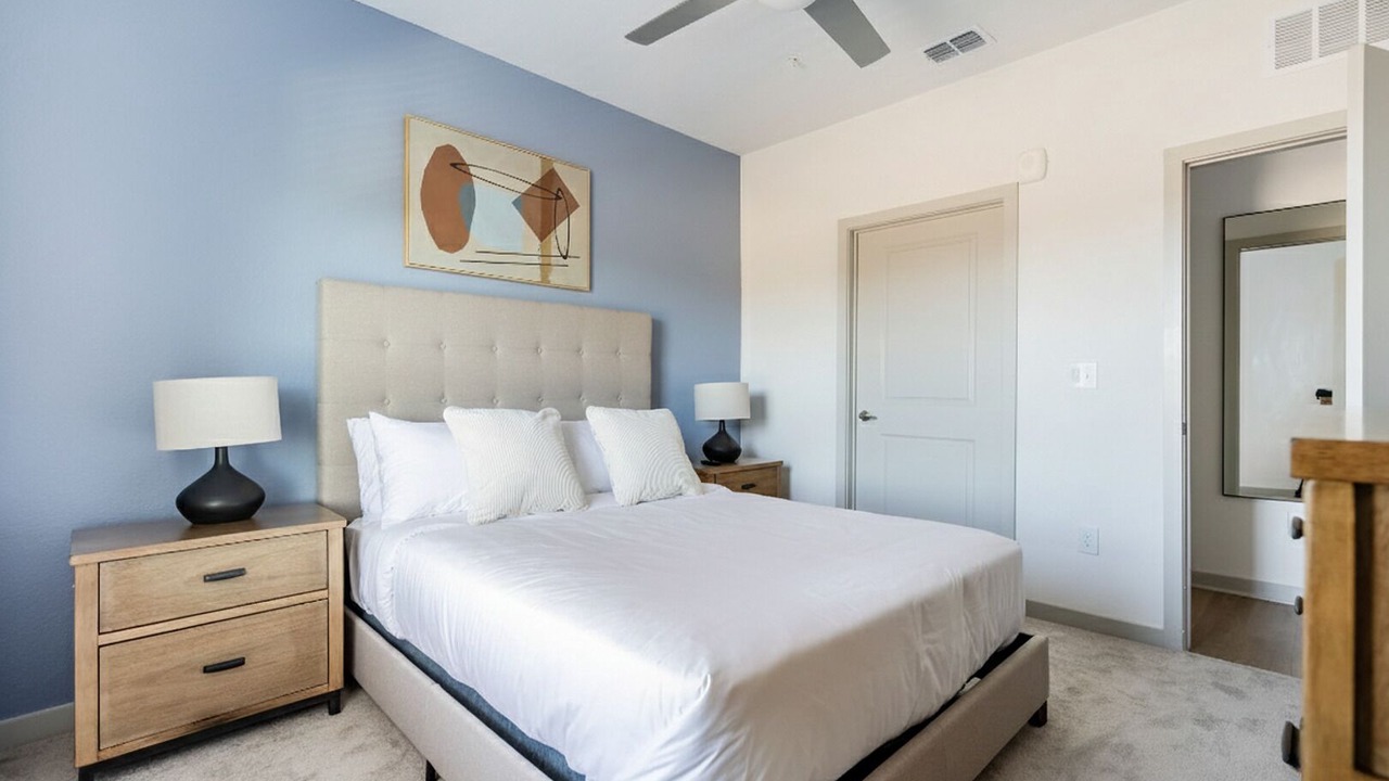 Photo of Bedroom in Candler