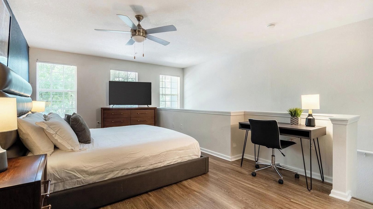 Photo of Bedroom in Metro West