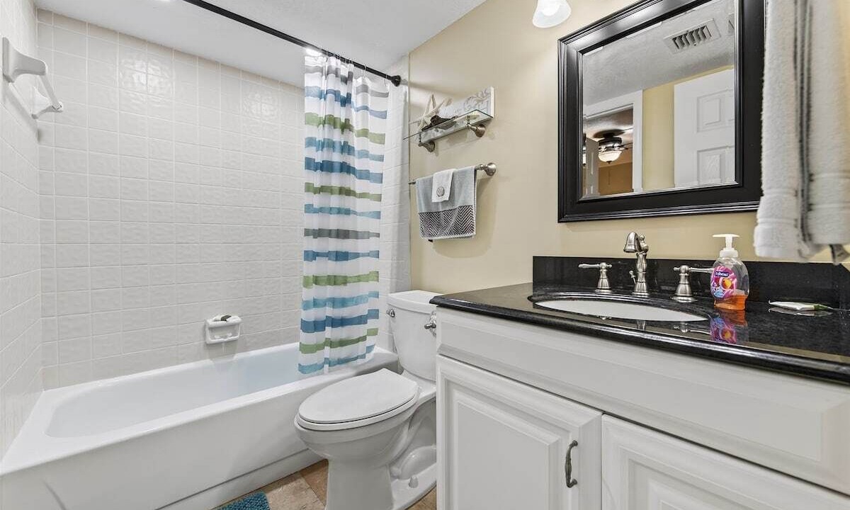 Photo of Bathroom in Ocean View Halifax Estates