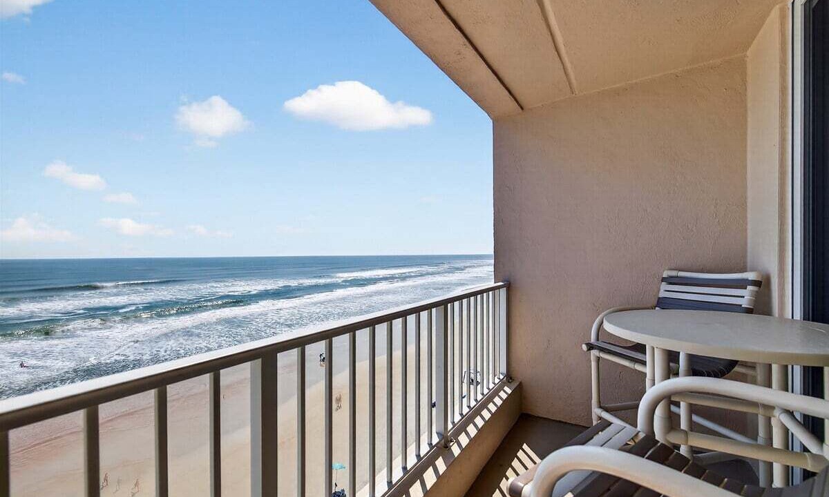 Photo of Patio Balcony in Ocean View Halifax Estates