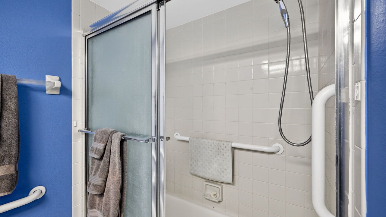 Photo of Bathroom in Indian Shores