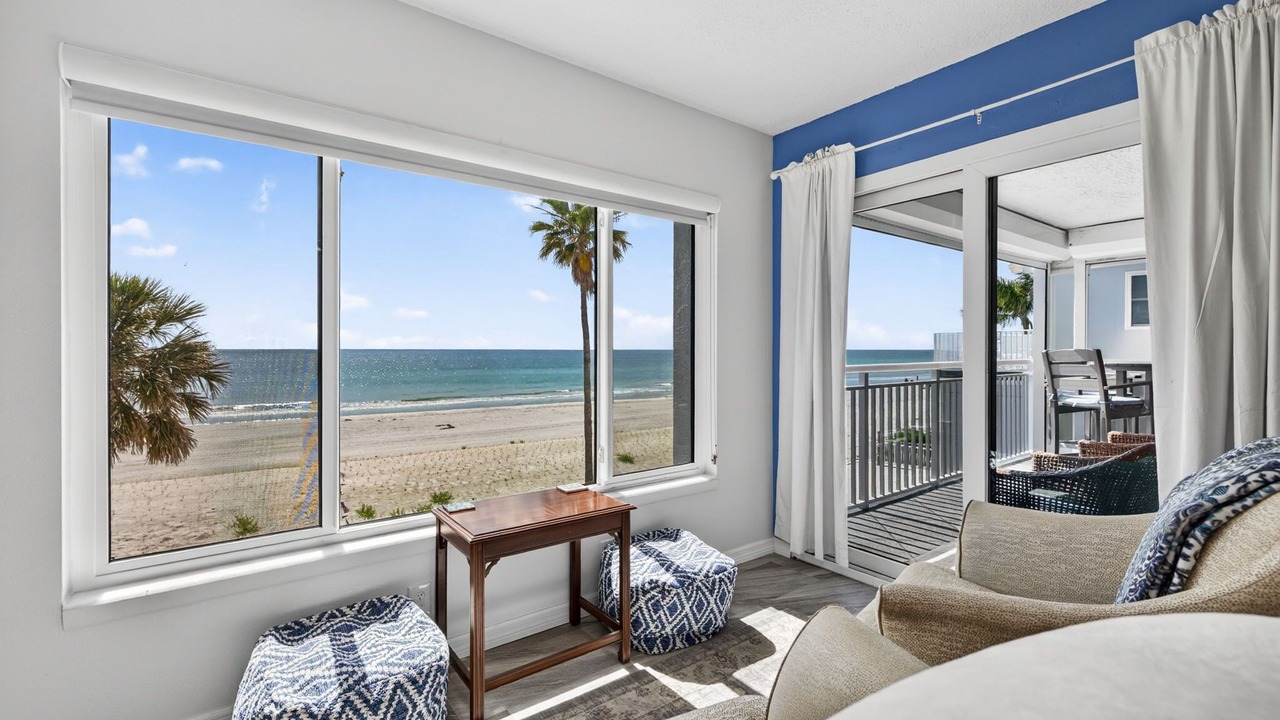 Photo of Livingroom in Indian Shores