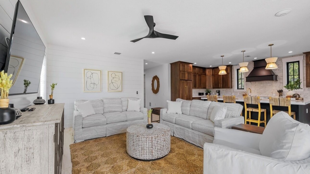 Photo of Livingroom in Saint Armands Key