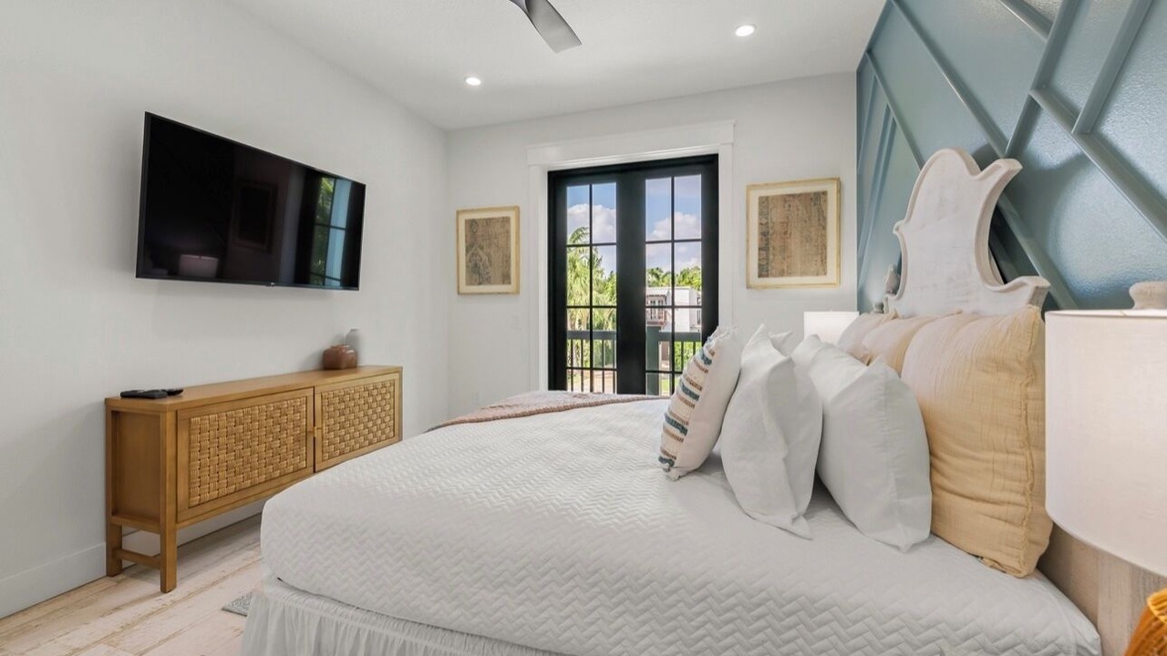 Photo of Bedroom in Saint Armands Key