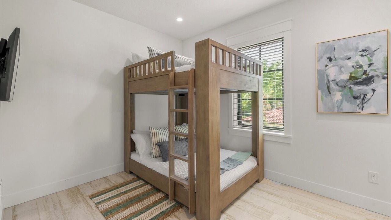 Photo of Bedroom in Saint Armands Key
