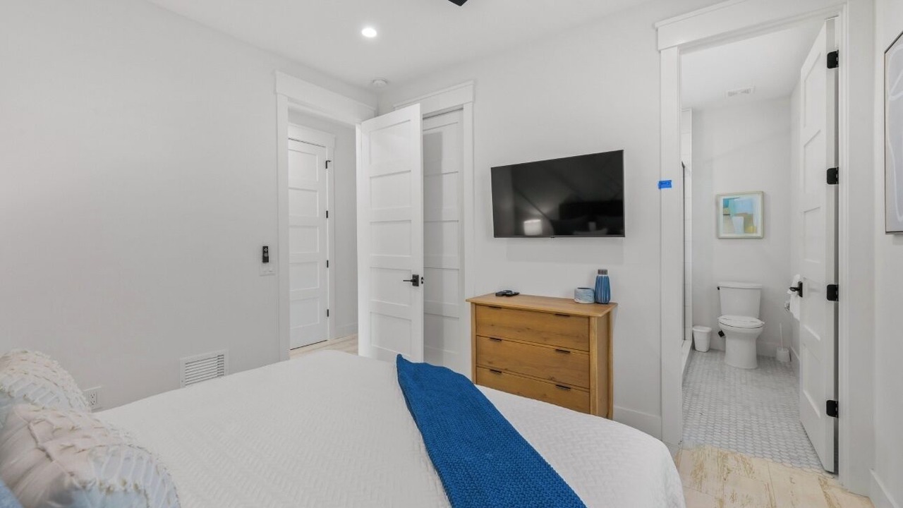 Photo of Bedroom in Saint Armands Key