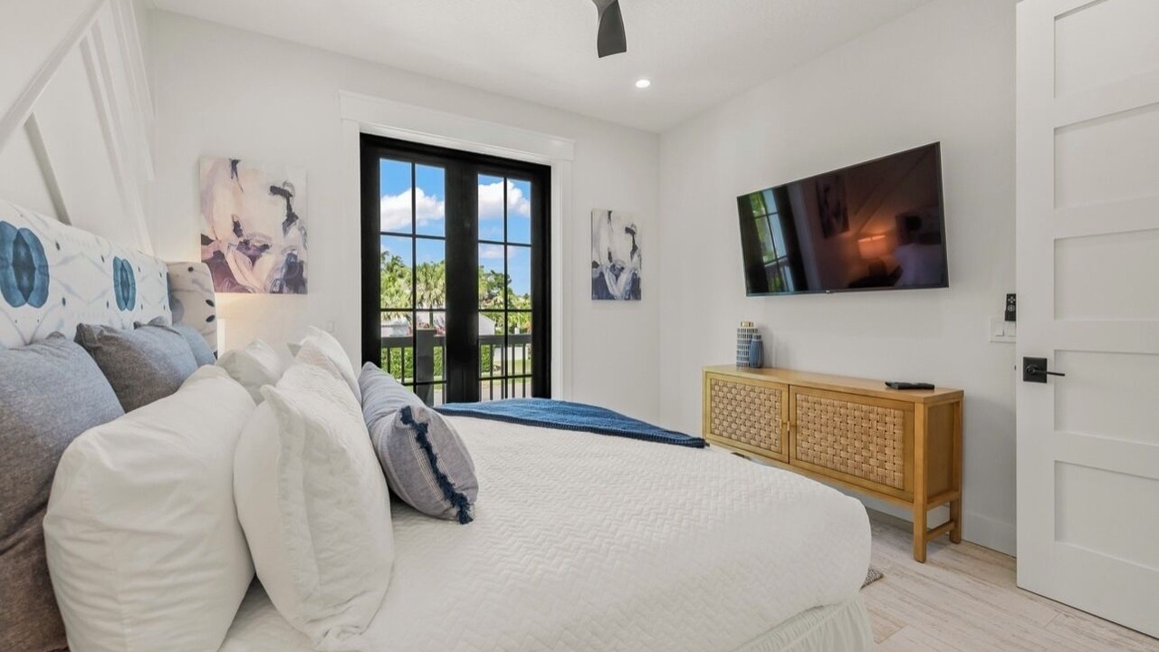 Photo of Bedroom in Saint Armands Key