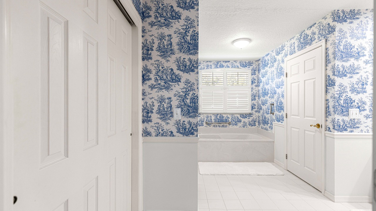 Photo of Bathroom in Fellowship